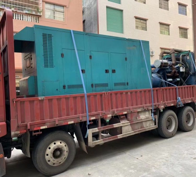 达拉特如何在不同负载率下确保 400KW 柴油发电机组的正常运行？